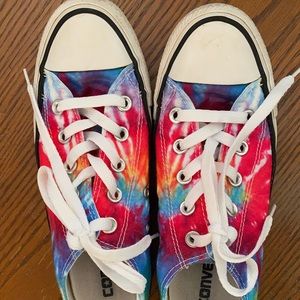 Converse Tie-Dye Sneakers